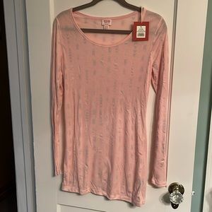 NWT Mossimo shirt, pink with Silver arrow pattern, size XL